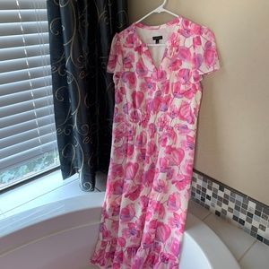 Talbots absolutely beautiful pink/fuschia floral dress worn once! Think "Easter"